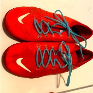 Nike cross bionic running shoe